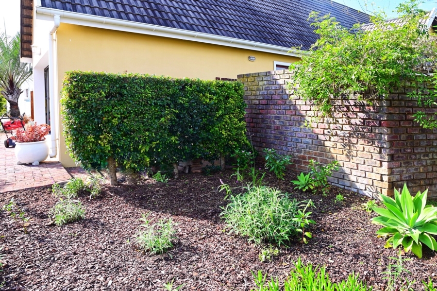 3 Bedroom Property for Sale in Sedgefield Island Village Western Cape